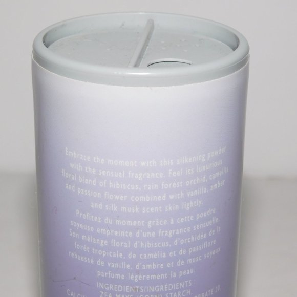 Discontinued AVON Far Away Sensual Embrace Shimmering Body Powder 1.4 oz NEW - Picture 4 of 5